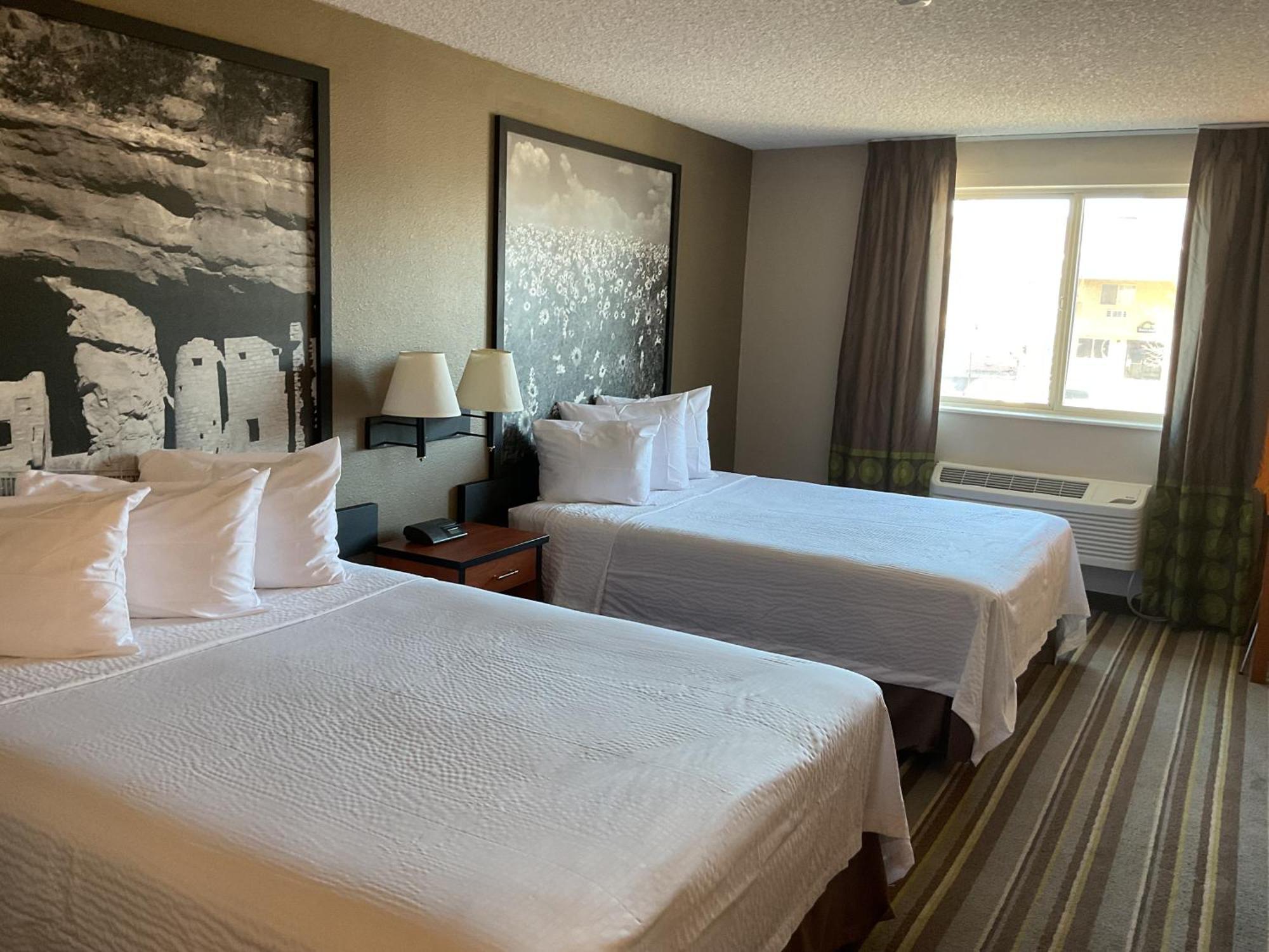 Super 8 By Wyndham Colorado Springs Airport Motel Luaran gambar