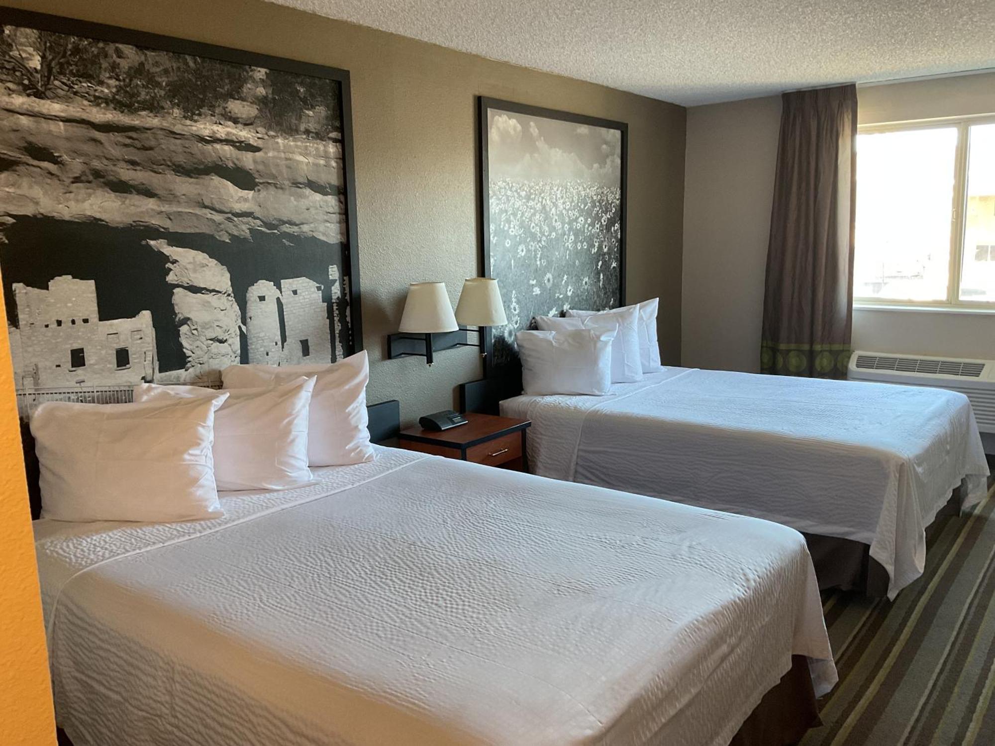 Super 8 By Wyndham Colorado Springs Airport Motel Luaran gambar